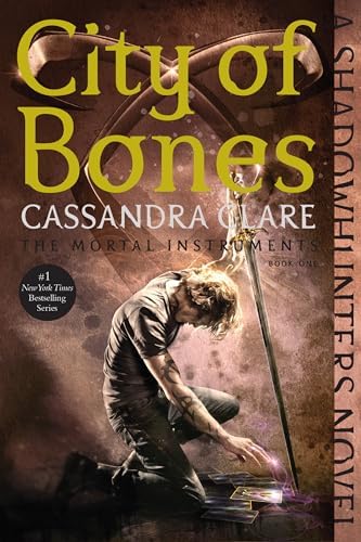 Amazon.com: Mortal Instruments 01. City of Bones. Film Tie-In