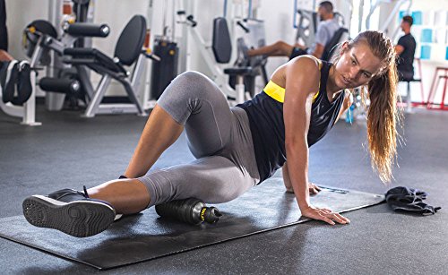 SKLZ Hydro-Roller - Stainless Steel Water Bottle with High Density Foam Roller Exterior