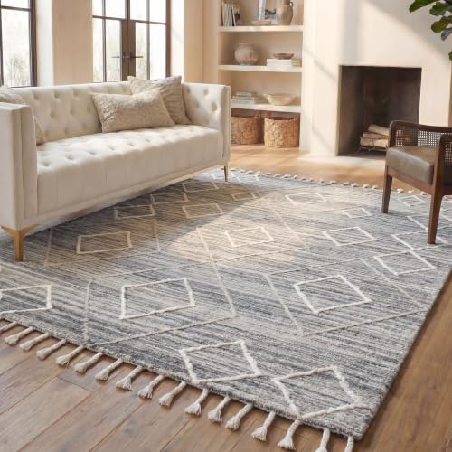 SAFAVIEH Area Rug 8x10 - Casablanca Collection - Large - Grey & Ivory, Handmade…