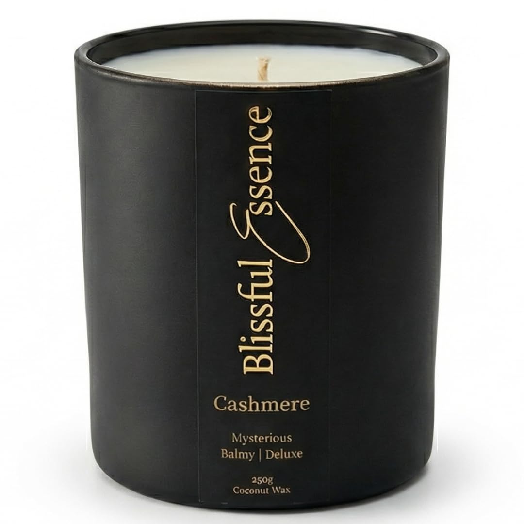 Blissful Essence | Vanilla Cashmere, Caramel Scented Candle - 580g. Natural & Vegan| Strong, Long Lasting Clean Burning Scent, Handmade Luxury Candle Gift