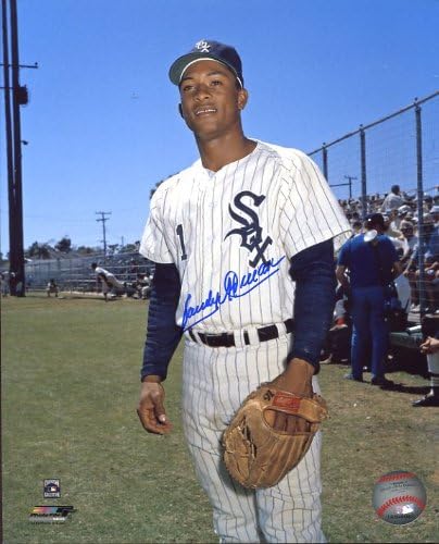 Sandy Alomar, Sr. Autographed /Original Signed 8x10 Photo Showing ...