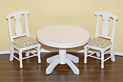 dollhouse table and chairs