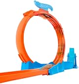 Hot Wheels Track Creator Triple Loop Pack and 1:64 Scale Car view 3