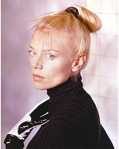 Globe Photos ArtPrints La Femme Nikita Side View Pose - 8" X 10" Pop Culture Art Photographic Full Bleed Print - Premium Paper