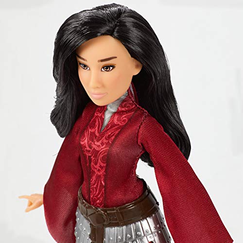 Hasbro Disney Prinzessinnen Disney Mulan Modepuppe mit Rüstungsrock, Schuhen, Hose und Oberteil, inspiriert von Disneys Realverfilmung Mulan, Spielzeug für Kinder und Sammler – Bild 6