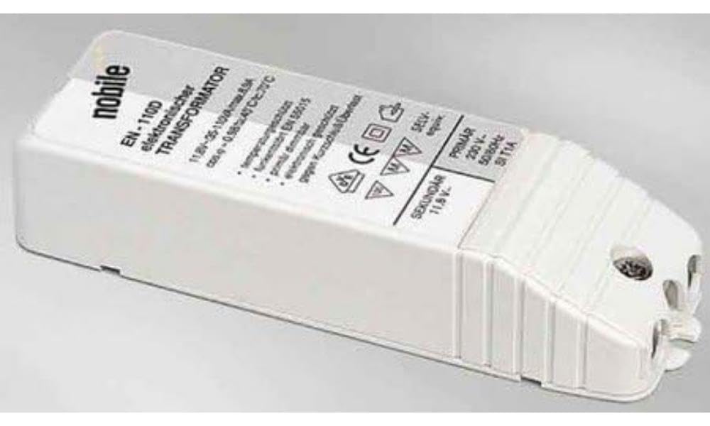 Nobilé Transformer for Low-Voltage Lighting Systems/Halogen lamp EN-110 D NO-6991407200