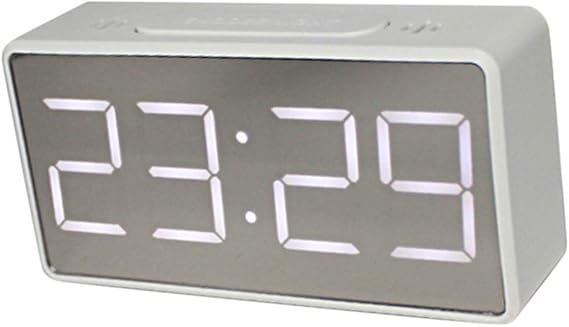 Amazon Co Jp Fenteer シンプルな電子時計デジタル電気時計学生目覚まし時計ベッドサイド 白 腕時計
