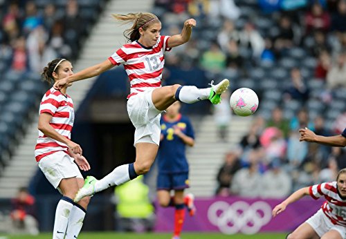 20x14 inch Alex Morgan Silk Poster 6GS4-582