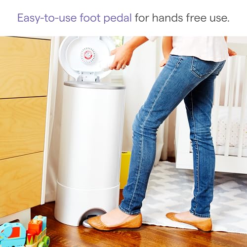 Munchkin STEP? Diaper Pail Powered by Arm & Hammer, #1 in Odor Control, Award-Winning, Includes 1 Snap, Seal & Toss? Bag, 1 Starter Refill Ring, and 1 PUCK? Baking Soda Cartridge