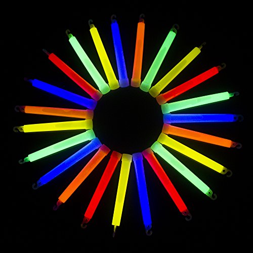 Fun Central I33 6-Inch Premium Glow Sticks, Assorted Colors (Pack of 25)