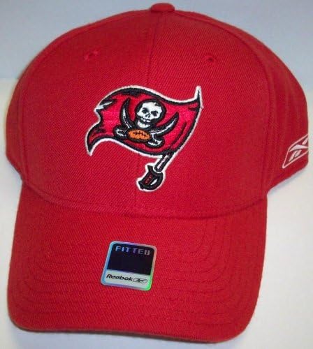 Amazon Com Nfl Tampa Bay Buccaneers Fitted Hat Size 7 1 2 Sports Related Merchandise Clothing