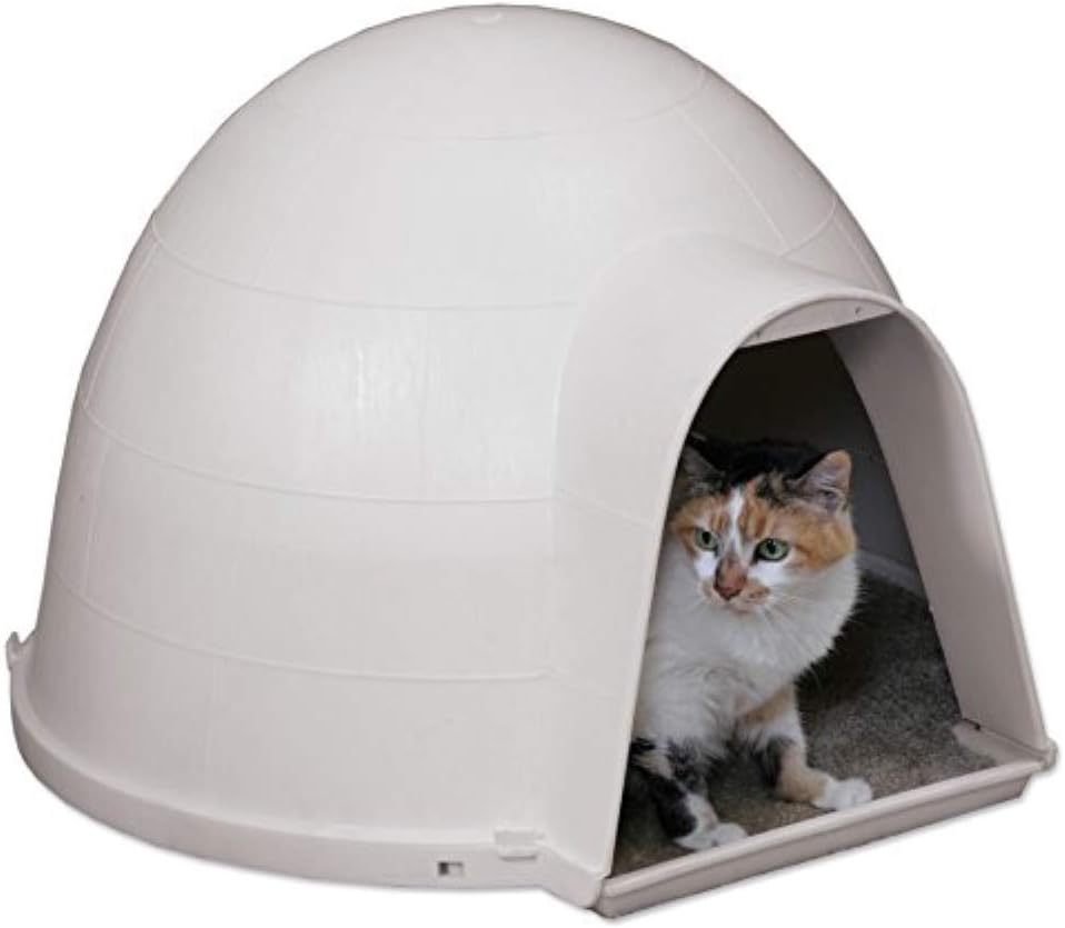 Petmate Kitty Kat Condo Outdoor Cat House Rain and Snow Diverting Hood Carpeted Floor One Size : Cat Houses And Condos : Pet Supplies