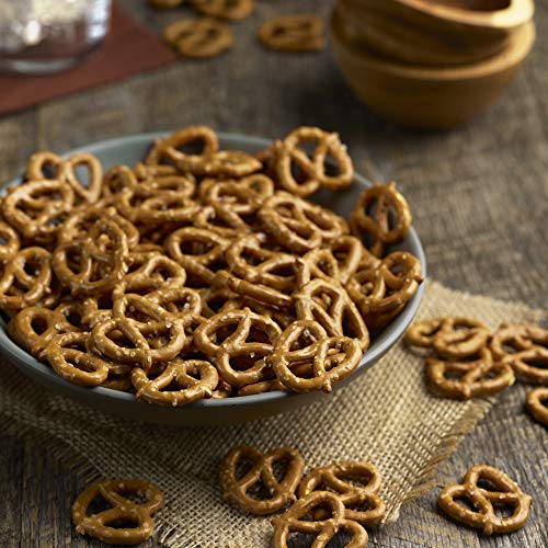 AMAZON GROCERY, MINI TWIST PRETZELS, 40 OZ