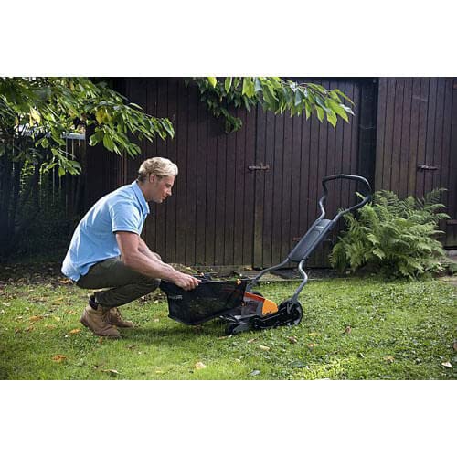 Fiskars StaySharp Grass Catcher, Capacity 18 litres, Black/Orange