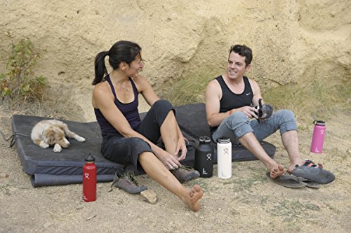 3 Hydro+Flask+Insulated+Stainless+64+Ounce