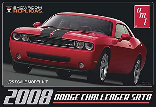 AMT 1:25 2008 Dodge Challenger SRT8 - AMT1075