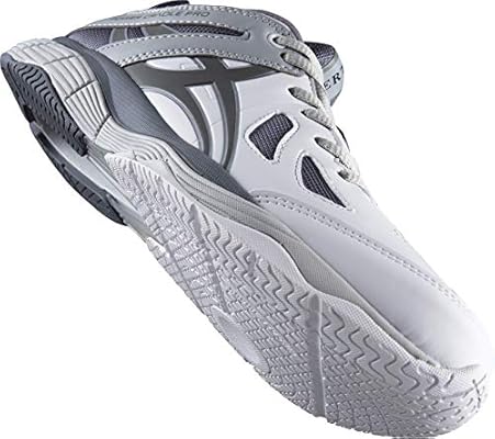 netball trainers size 4