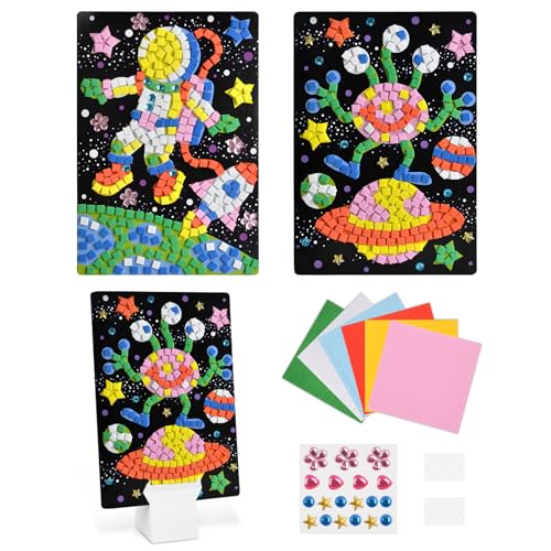 2pcs Astronaut & Alien