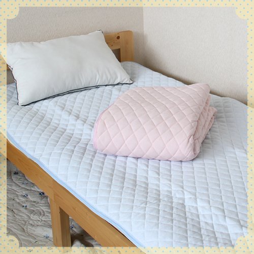 ベッドパッドの洗濯の頻度を紹介 ドラム式にネットなしでok