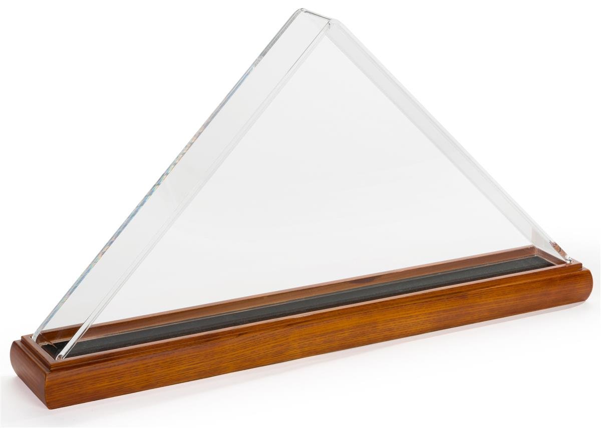 Amazon Com Displays2go Acrylic Flag Display Case With Solid Wood
