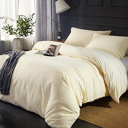 OAITE Duvet Cover,Protects and Covers your Comforter/Duvet Insert,Luxury 100% Super Soft Microfiber,King Size,Color Cornsilk,3 Piece Duvet Cover Set Includes 2 Pillow Shams