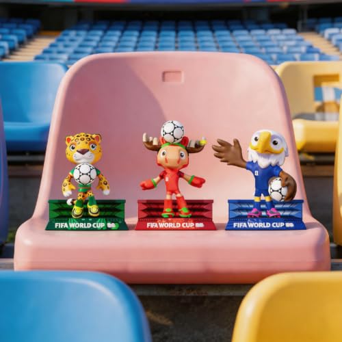 Sanyetral FIFA 2026 Copa Mundial Oficial Licenciada Conjunto de Figurinas de Mascotas de 3 con Caja de Exhibición (Arce, Zayu y Clutch), Figura de Modelo de Mercancía Oficial para Coleccionistas