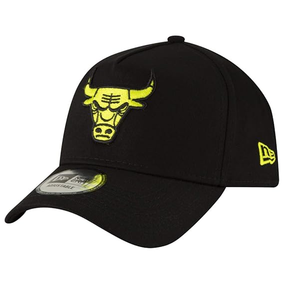 black and yellow bulls hat