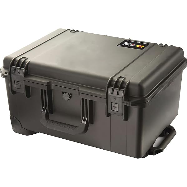 Amazon.com: Pelican Storm iM2875 Case With Foam (Black) : Sports