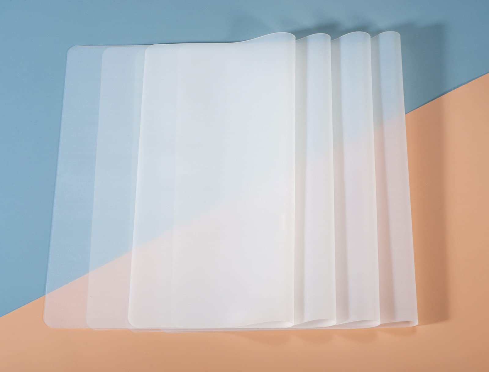 Silicone Placemats for Kids,4pcs Table Mat,Non Slip, Heat Resistant,Dishwasher Safe,40 x 30 cm,Frosted Transparent