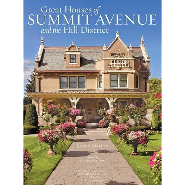 The House on the Hill: Couture, Christin: 9780374334741: Amazon