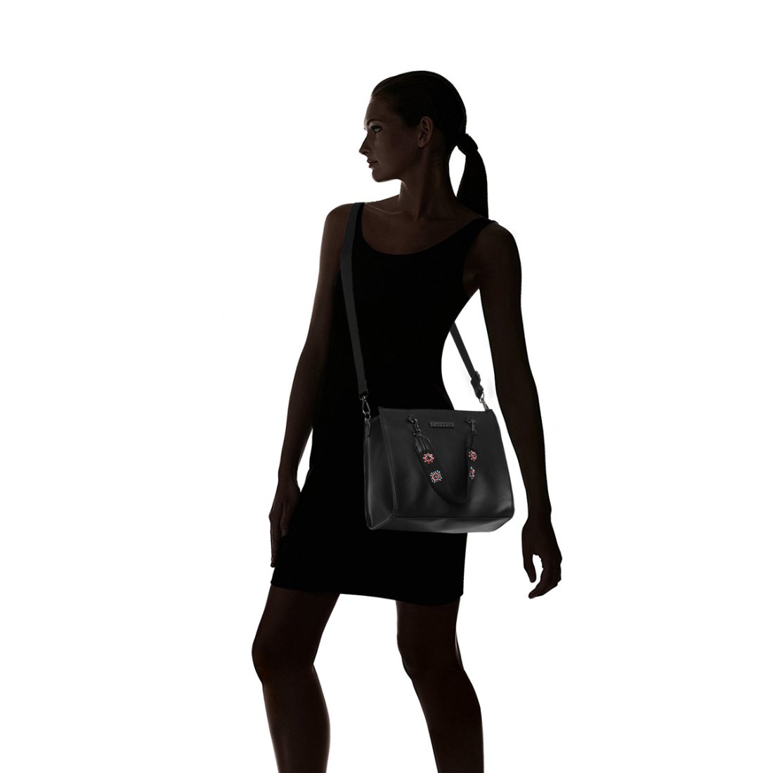 caprese judith women's tote bag (black) ()