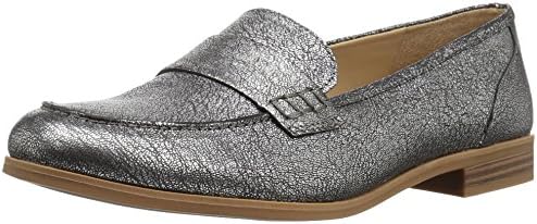 naturalizer veronica loafer