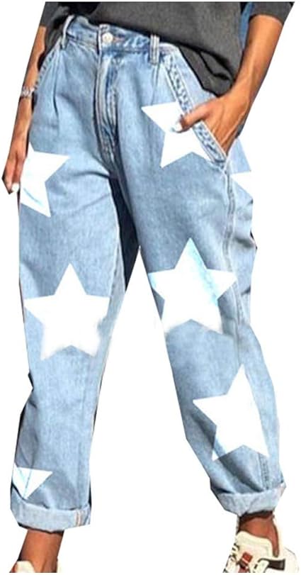 calça jeans com estampa de estrela