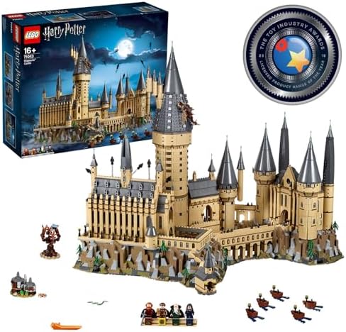 LEGO Harry Potter Hogwarts Castle Model, Big Collectable Set with the Great Hall, Sword of Gryffindor & Chamber of Secrets, Wizarding World Gift Idea for Fans 71043