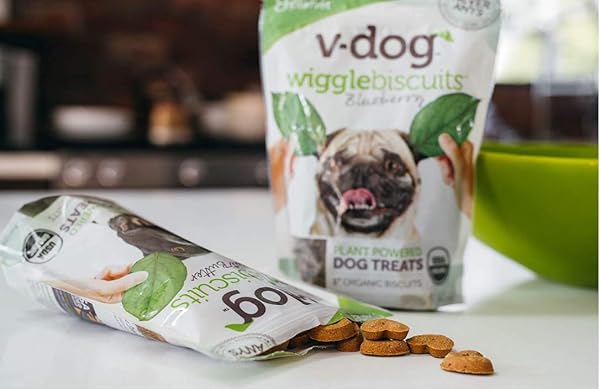 V-DOG VEGAN SOFT AND CHEWY WIGGLE DOG BISCUITS – DOG TRAINING TREATS – SMALL, MEDIUM AND LARGE BREEDS – NATURAL BLUEBERRY FLAVOR SUPERFOODS – 10 OUNCE – ALL NATURAL – MADE IN THE USA