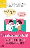 Image de De chaque côté du lit: La vie en couple décodée par elle et lui (Librio humour) (French Edition)