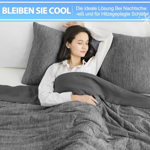 RUMBALUXY Cooling Blanket, Summer Cooling Quilt Q-MAX >0.45 for Night Sweats | Lightweight, Soft and Ultra Breathable Blanket for a Cool Rest, Black, 243 x 259 CM