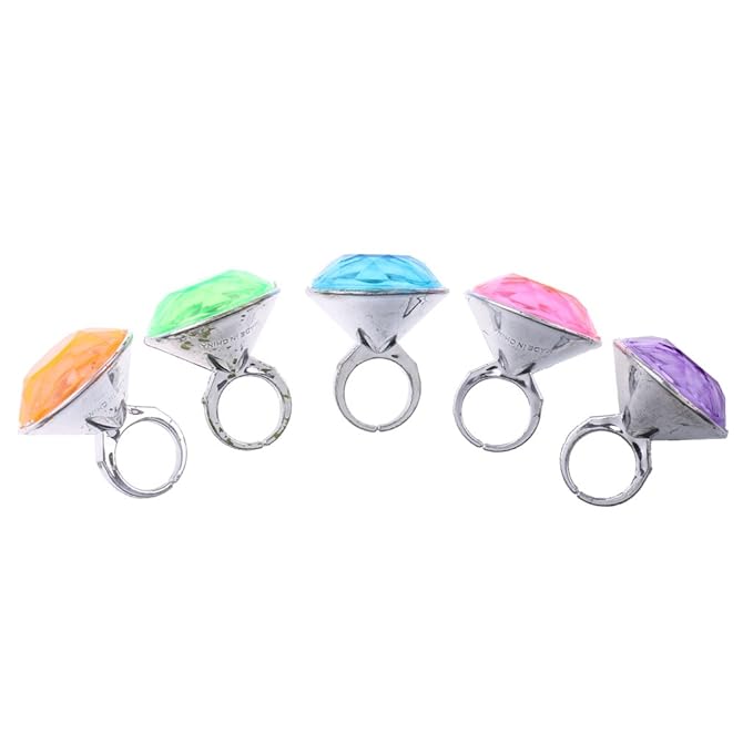NonBrand 5 Pieces Kids Diamond Rings Jewelry Pretend Play Toys Random