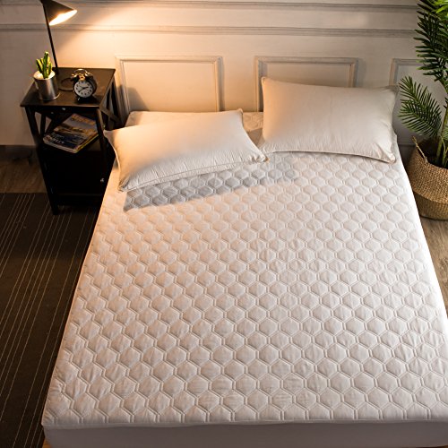 Hani Matrat Premium Quilted Fitted Mattress Pad Protector Made with Natural Combed Cotton - Cooling and Breathable Mattress Topper (Twin)