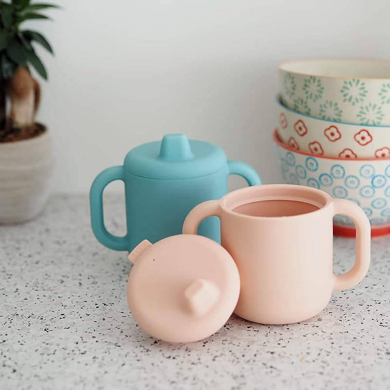 Tasse d'Apprentissage Bébé, Fonction Biberon/Tasse, 100% Silicone de Haute Qualité, Larges poignées, Facilite la prise en main, Ergonomique, Bec Souple, Blue