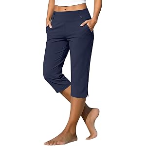 UAIJMUBN Capri Pants for Women High Waisted Straight Leg Stretch Lightweight Trousers Casual Work Golf Capris with Pockets