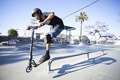 VOKUL 3 In 1 Protective Gear Set, Kids Youths Adults Safety Gear Protector Guards Knee Pads Elbow Pads Wrist Guards for Skating Skateboarding Cycling Inline Skate and Other Sports Activities(Black, L)