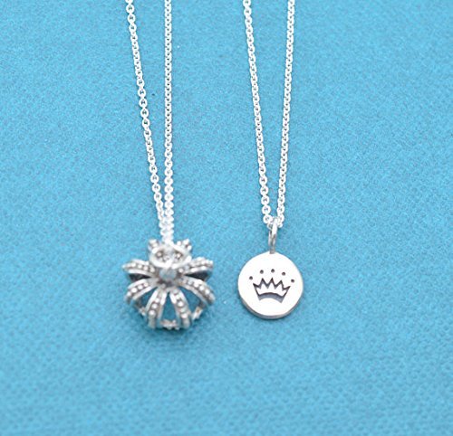 matching mom and daughter necklaces