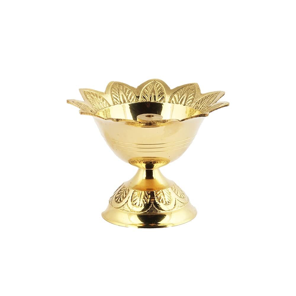 Shubhkart Brass Oil Lamp for Puja, Golden 3 Inch Devdas Diya with Engraved Floral Design, Ideal for Diwali Pooja and Indian Temple Decor