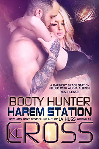 Booty Hunter: Sci-Fi Alien Romance (Harem Station Book 1) (Best Of Black Booty)