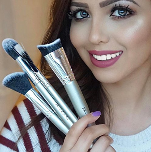 Highlight and Contour Makeup Brush Set By Beau Gachis Cosmetics