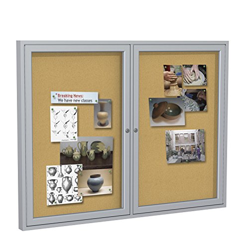 Ghent 3" x 4" 2Door indoor Enclosed Bulletin Board, Shatter Resistant
