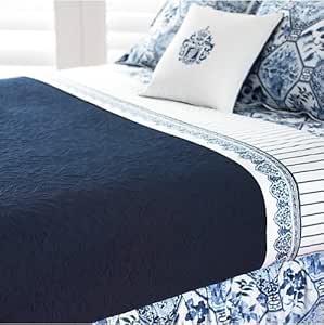 Amazon.com: Lauren Ralph Lauren "Palm Harbor" Quilt Queen Dark Navy