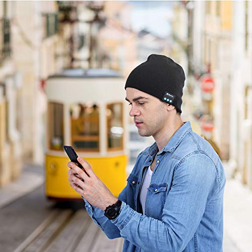 Bluetooth Beanie Hat Unisex, 5.0 Bluetooth Hat, Rechargeable Wireless Bluetooth Cap with Built-in Stereo Speakers, Christmas Electronic Gifts for Men Women Teen Boys Girls