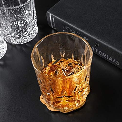 Set of Kanars crystal whiskey glasses.